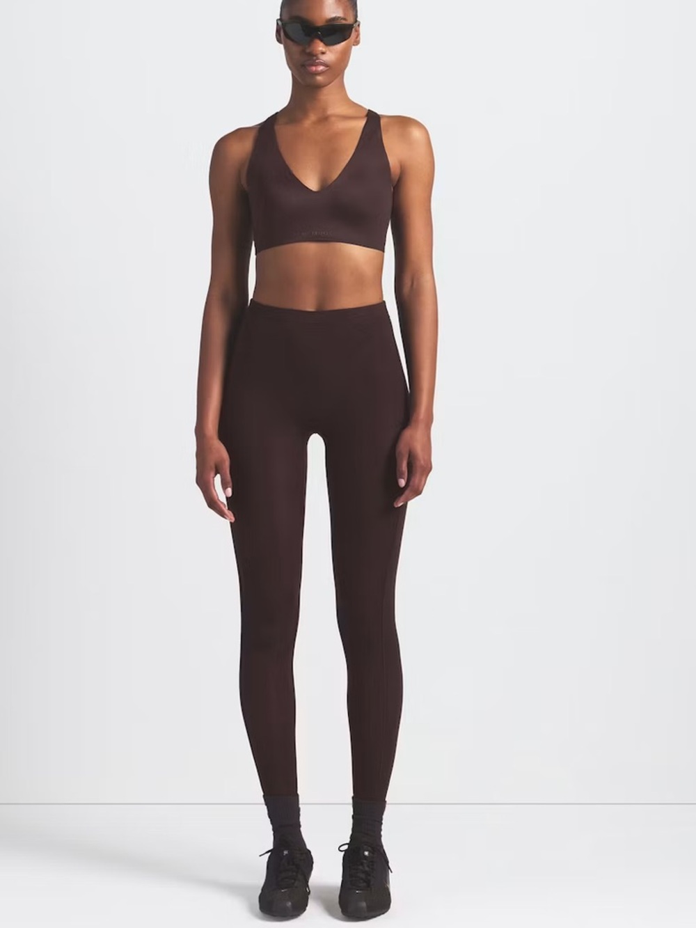 SKIMS NIKE shine v neck bra & legging set